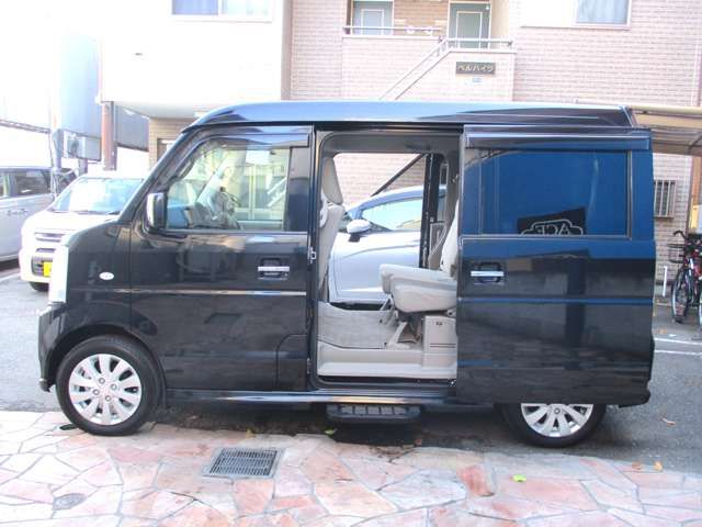 NISSAN NV100 CLIPPER RIO 2014