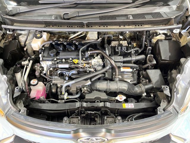 TOYOTA SIENTA HYBRID 2024