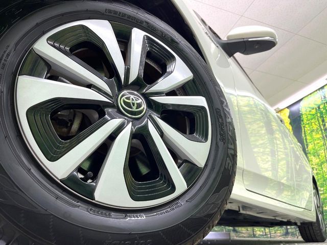 TOYOTA PRIUS PHV 2019