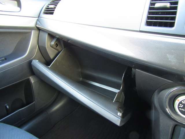 MITSUBISHI GALANT FORTIS 4WD 2008