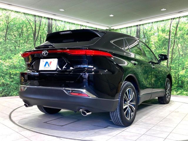 TOYOTA HARRIER 2WD 2024
