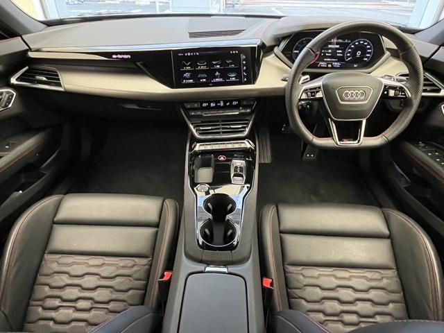 AUDI AUDI RS e-tron GT 2023