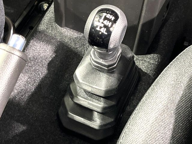 SUZUKI JIMNY 4WD 2025