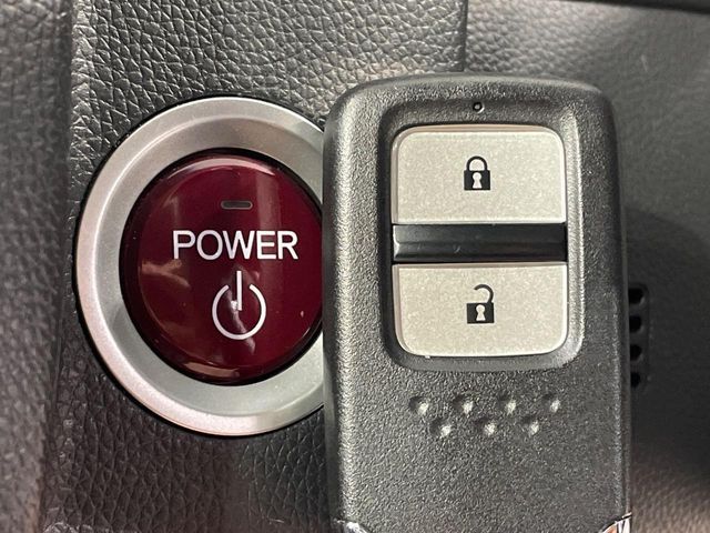 HONDA FIT HYBRID 2014