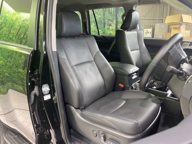 TOYOTA LANDCRUISER PRADO 2023