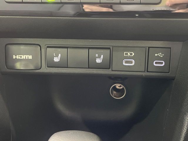 TOYOTA YARIS CROSS 2025