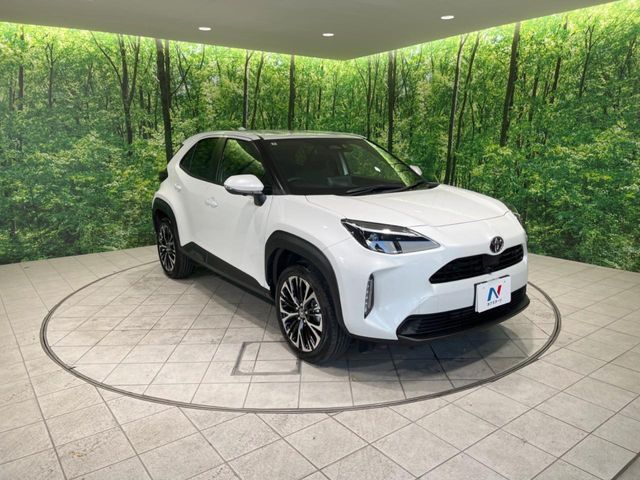 TOYOTA YARIS CROSS 2025