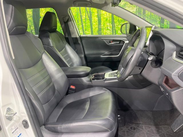 TOYOTA RAV4 4WD 2019