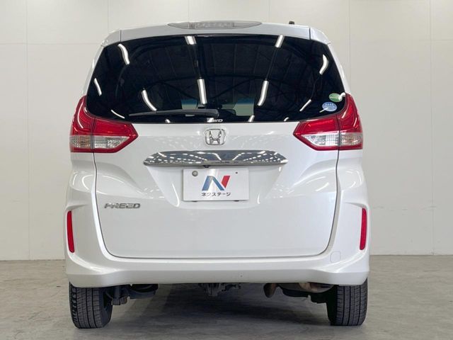 HONDA FREED 4WD 2016