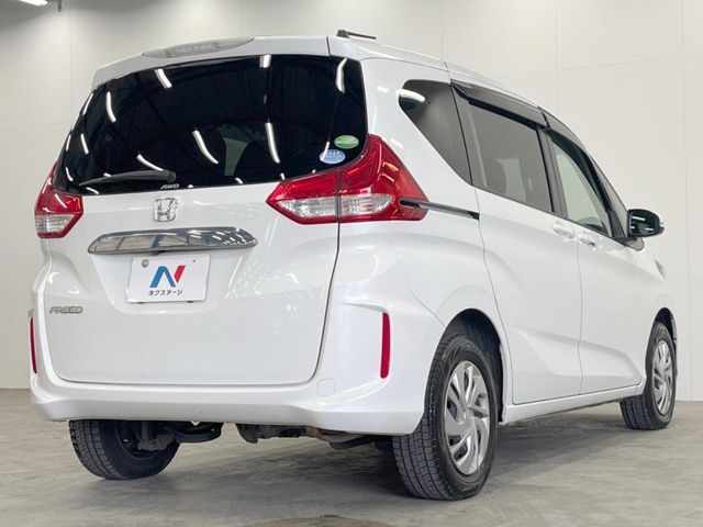 HONDA FREED 4WD 2016