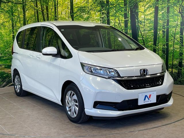 HONDA FREED 2022