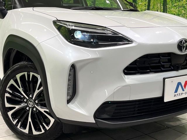 TOYOTA YARIS CROSS 2025