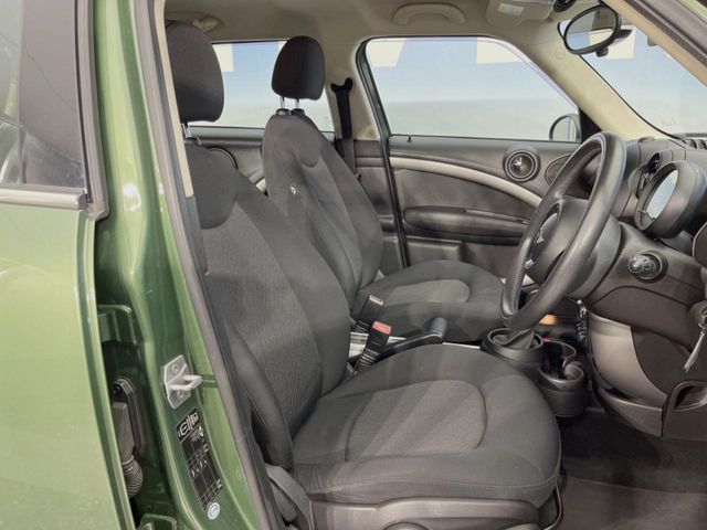 BMW BMW MINI COOPER D CROSSOVER 2015