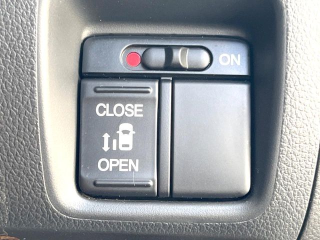 HONDA N BOX CUSTOM 2016