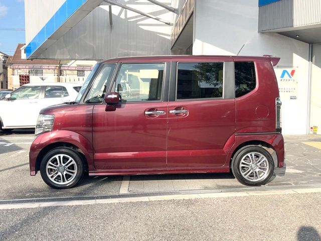 HONDA N BOX CUSTOM 2016