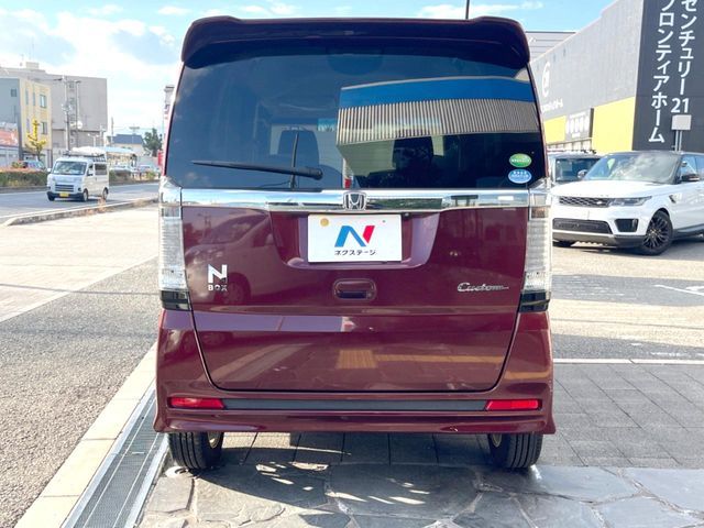 HONDA N BOX CUSTOM 2016