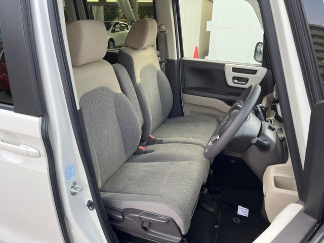 HONDA N BOX 4WD 2017