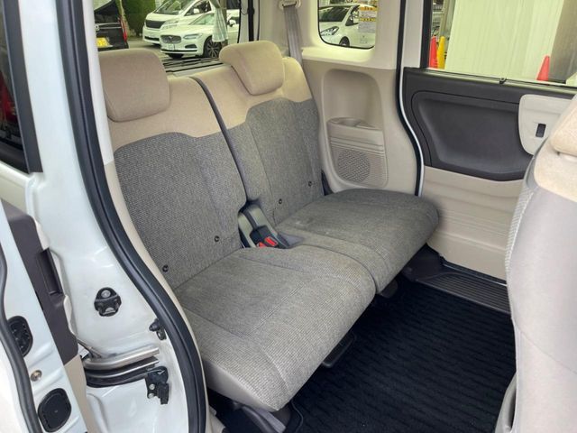 HONDA N BOX 4WD 2017