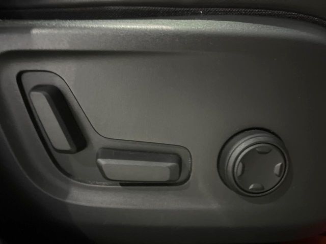 VOLVO VOLVO XC40 2020