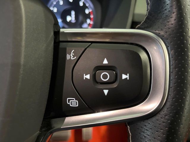 VOLVO VOLVO XC40 2020