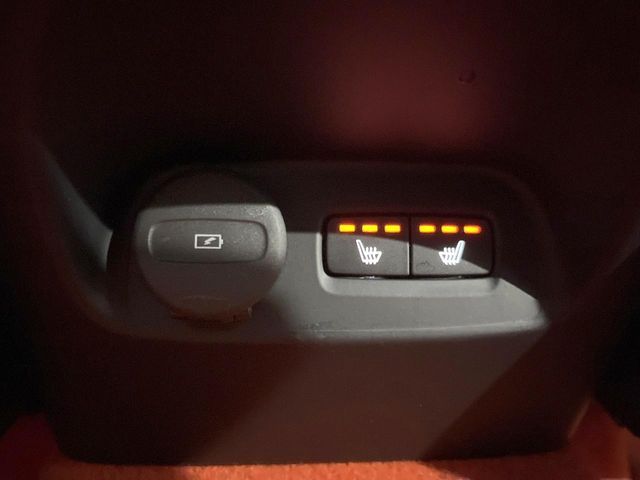 VOLVO VOLVO XC40 2020