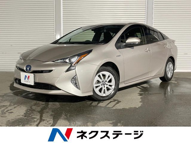 TOYOTA PRIUS 2018