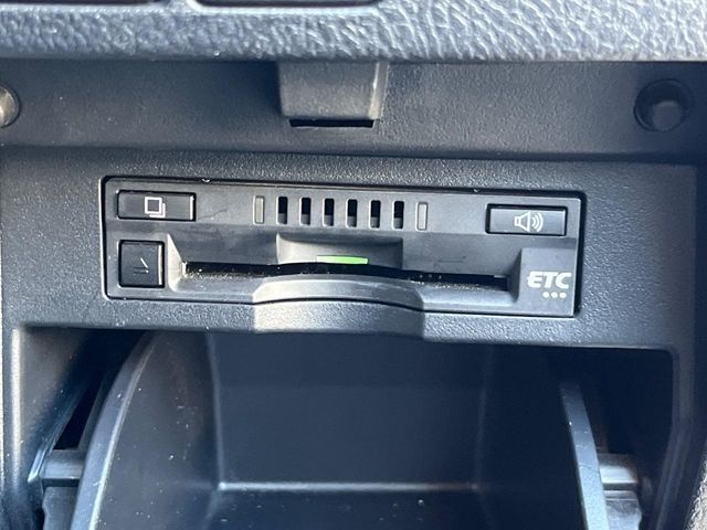 TOYOTA VELLFIRE 2017