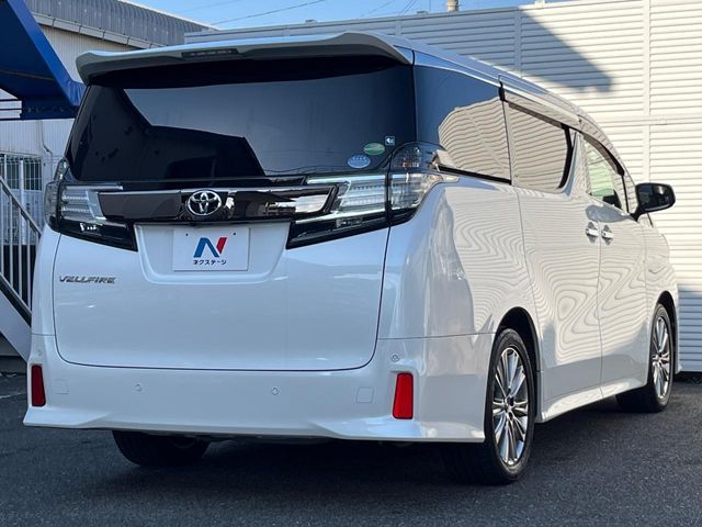 TOYOTA VELLFIRE 2017