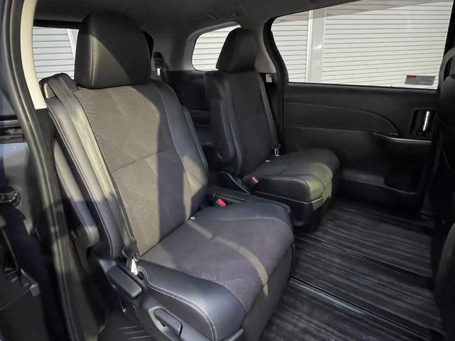 TOYOTA ESTIMA HYBRID 4WD 2014