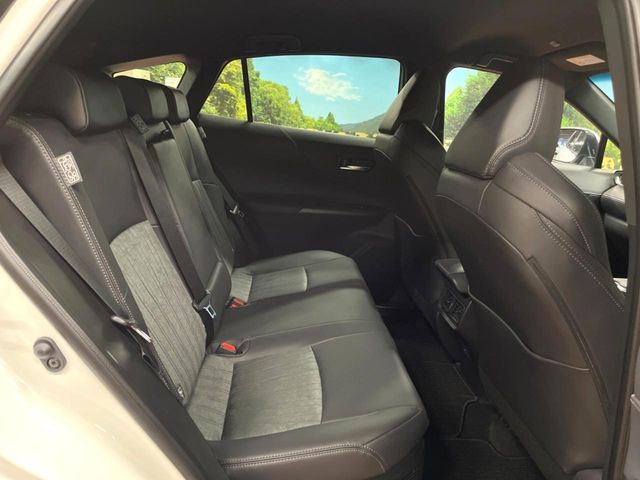 TOYOTA HARRIER HYBRID 2024