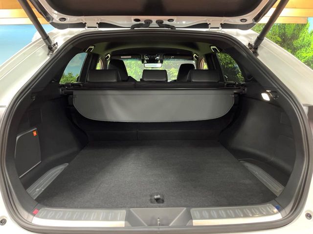 TOYOTA HARRIER HYBRID 2024