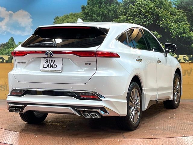 TOYOTA HARRIER HYBRID 2024