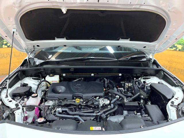 TOYOTA HARRIER HYBRID 2024