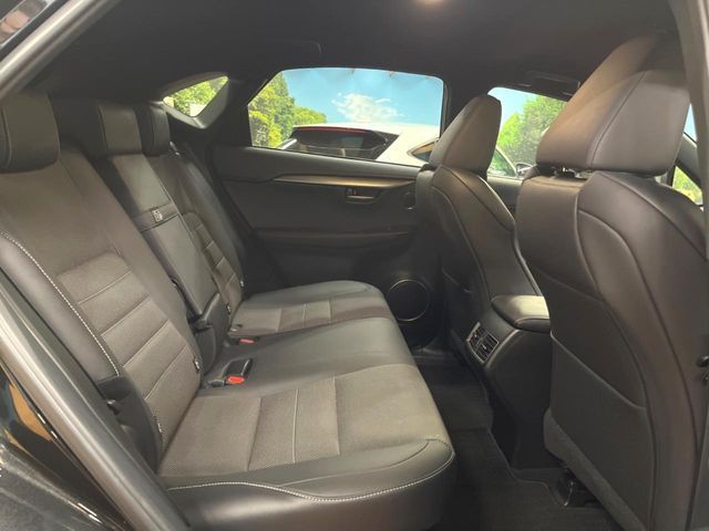 TOYOTA LEXUS NX300h 2017