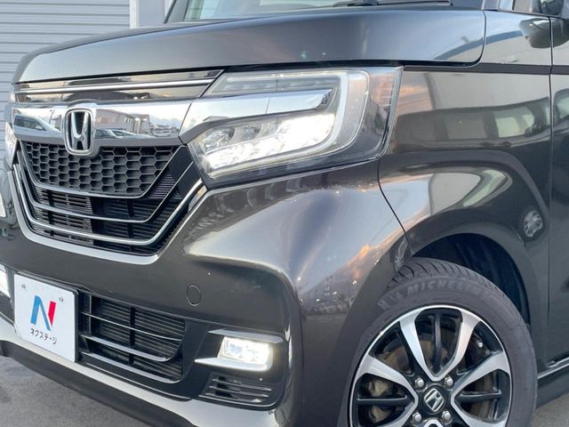 HONDA N BOX CUSTOM 2018