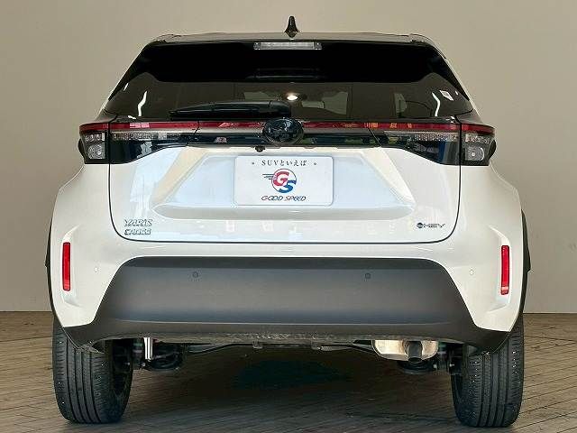 TOYOTA YARIS CROSS HYBRID 2025