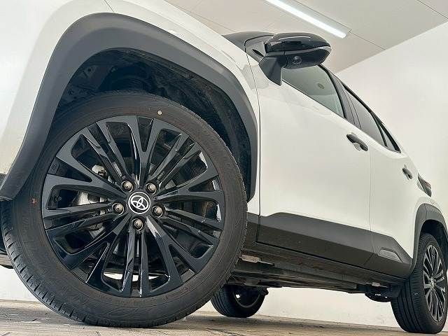 TOYOTA YARIS CROSS HYBRID 2025