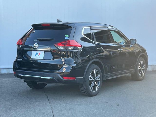 NISSAN X-TRAIL 2WD 2017