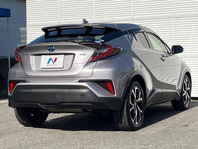 TOYOTA C-HR 2017
