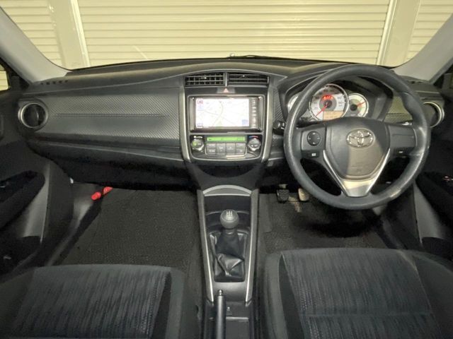 TOYOTA COROLLA FIELDER 2013