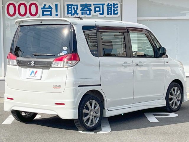 SUZUKI SOLIO 4WD 2011