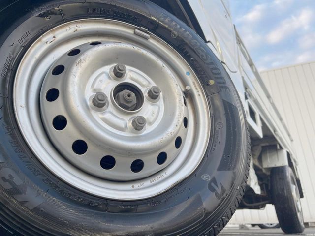 SUZUKI CARRY truck 4WD 2017