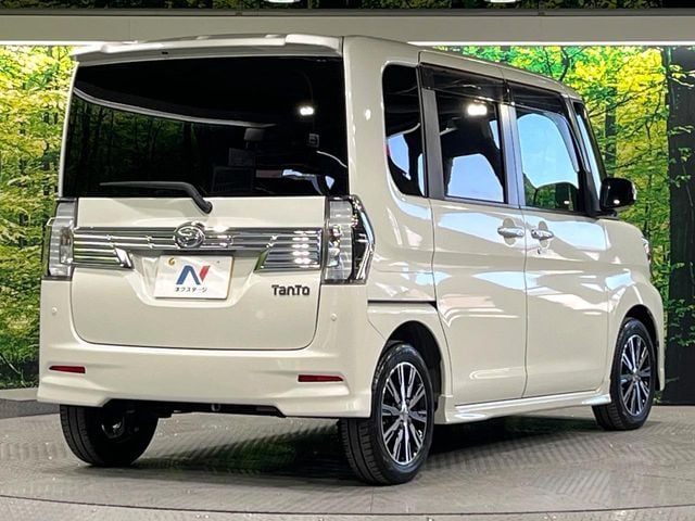DAIHATSU TANTO CUSTOM 2016
