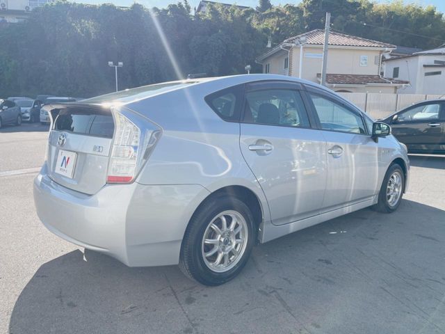 TOYOTA PRIUS 2009