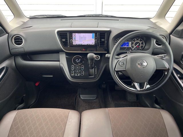 NISSAN DAYZ ROOX 2018