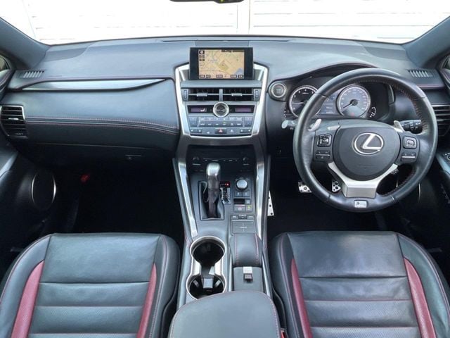 TOYOTA LEXUS NX200t 2014