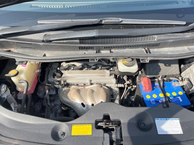 TOYOTA VELLFIRE 2013