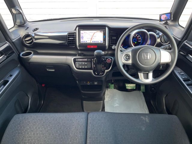 HONDA N BOX CUSTOM 2017