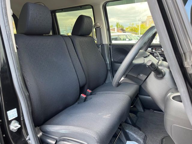 HONDA N BOX CUSTOM 2017