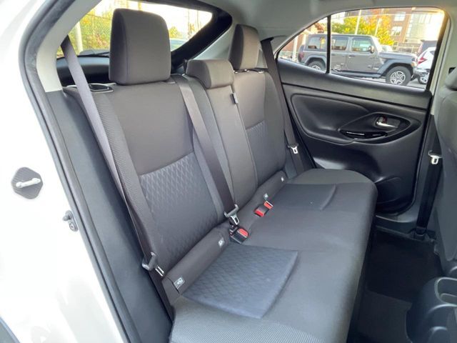 TOYOTA YARIS CROSS HYBRID 2021